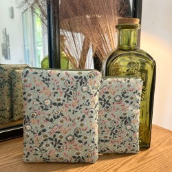 Pochette à liseuse avec zip petites fleurs