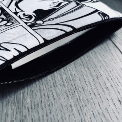 Pochette à livre zippée - Comics noir et blanc
